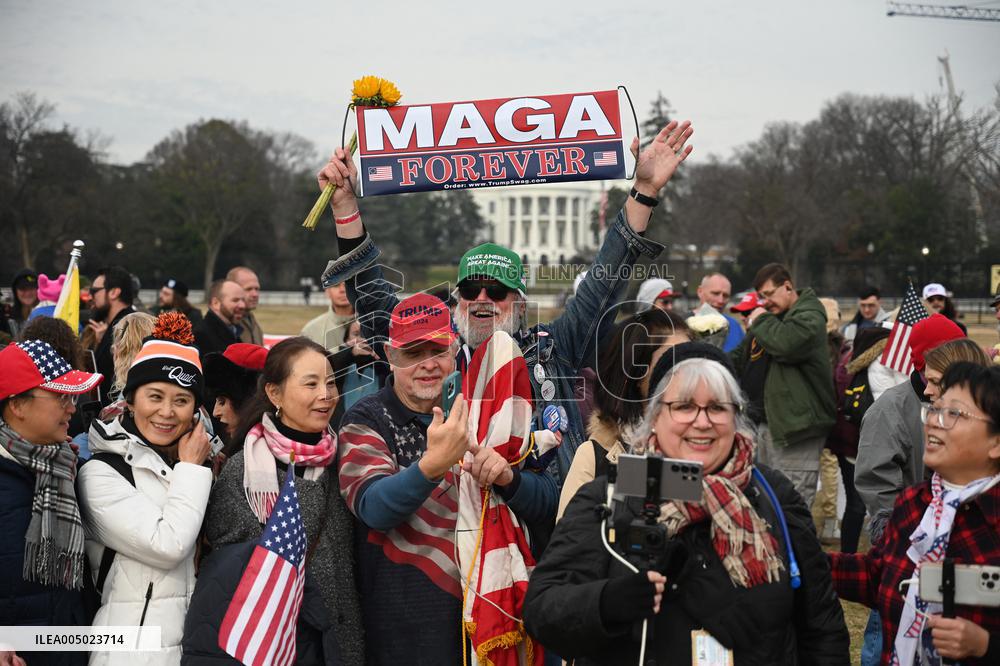 Prominent January 6 defendants march to the US Capitol to mark 5 years since attack