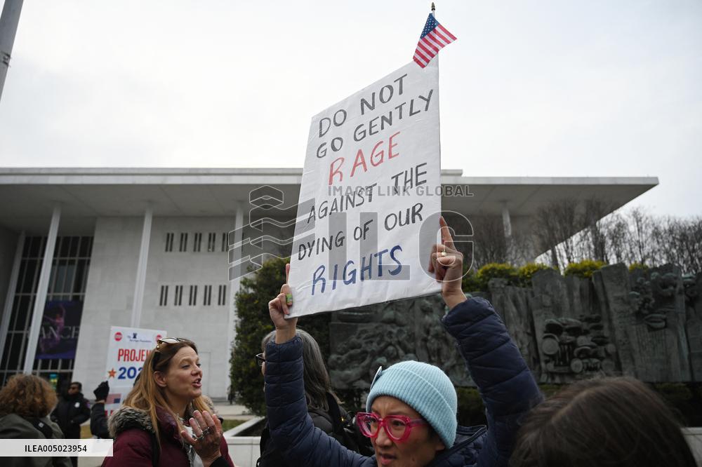 Protesters gather to denounce Trump administration's actions in venezuela