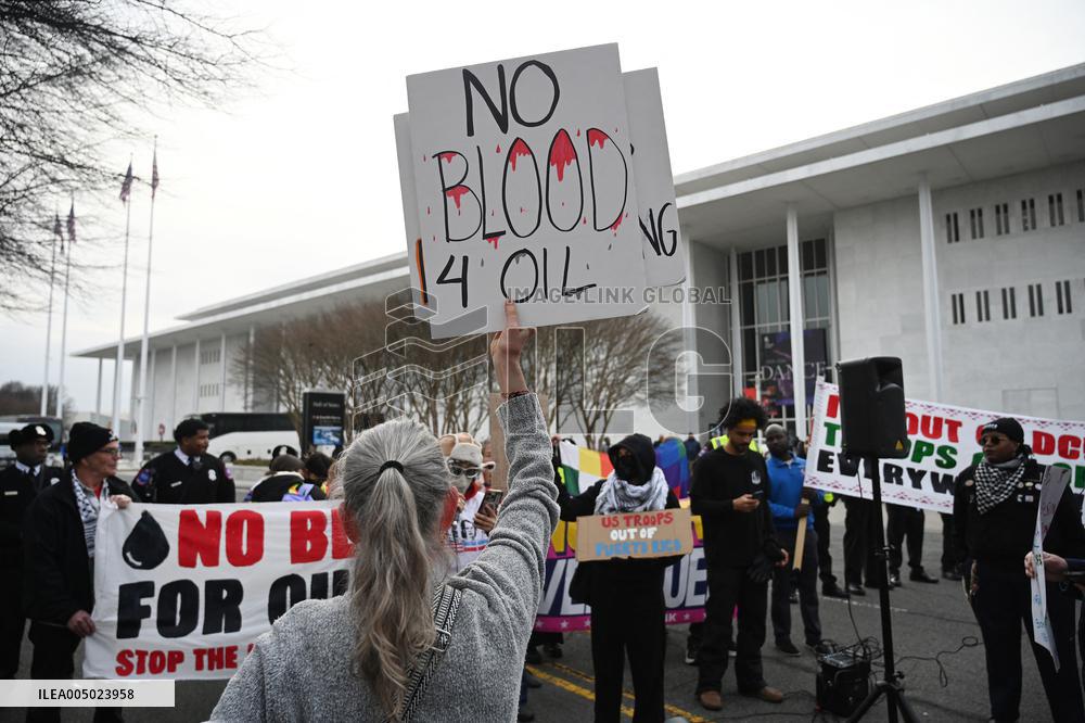 Protesters gather to denounce Trump administration's actions in venezuela
