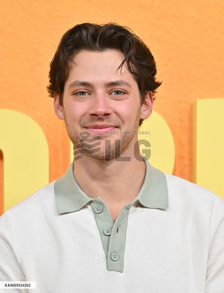 Netflix’s ‘People We Meet On Vacation’ Premiere