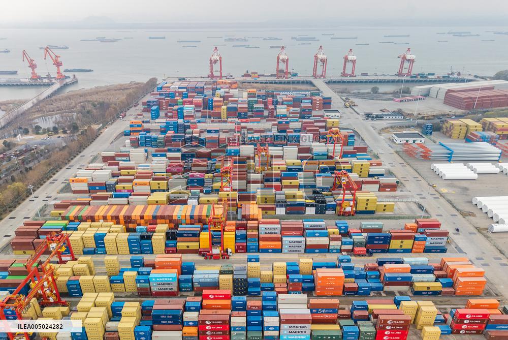 Yangtze River Mainline Ports Cargo Throughput