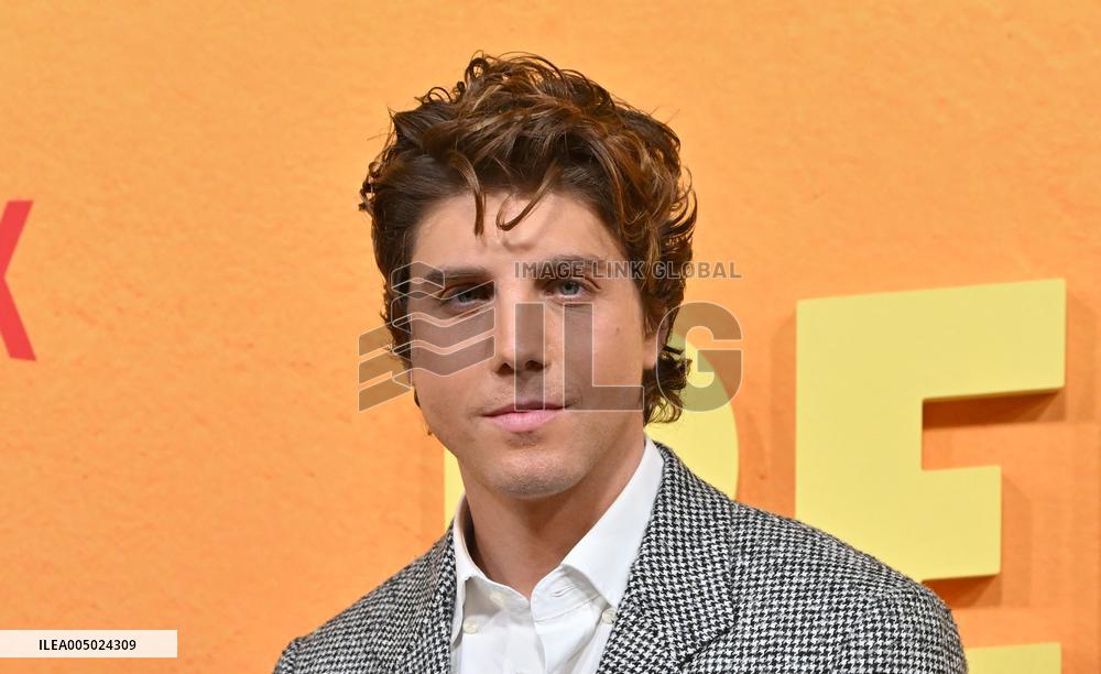 Netflix’s ‘People We Meet On Vacation’ Premiere