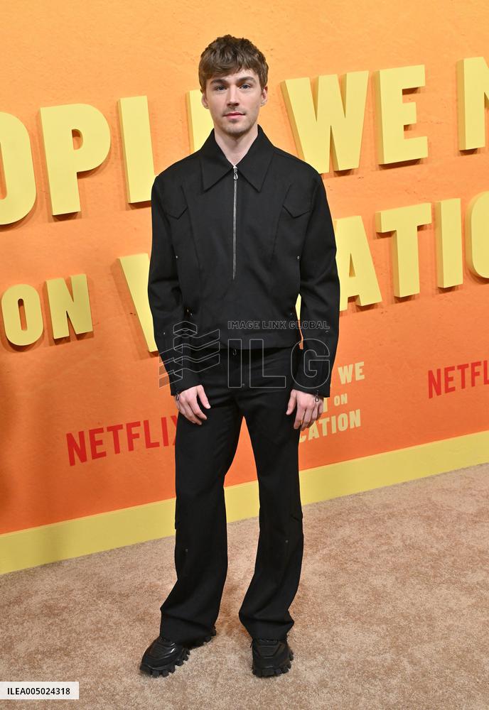 Netflix’s ‘People We Meet On Vacation’ Premiere