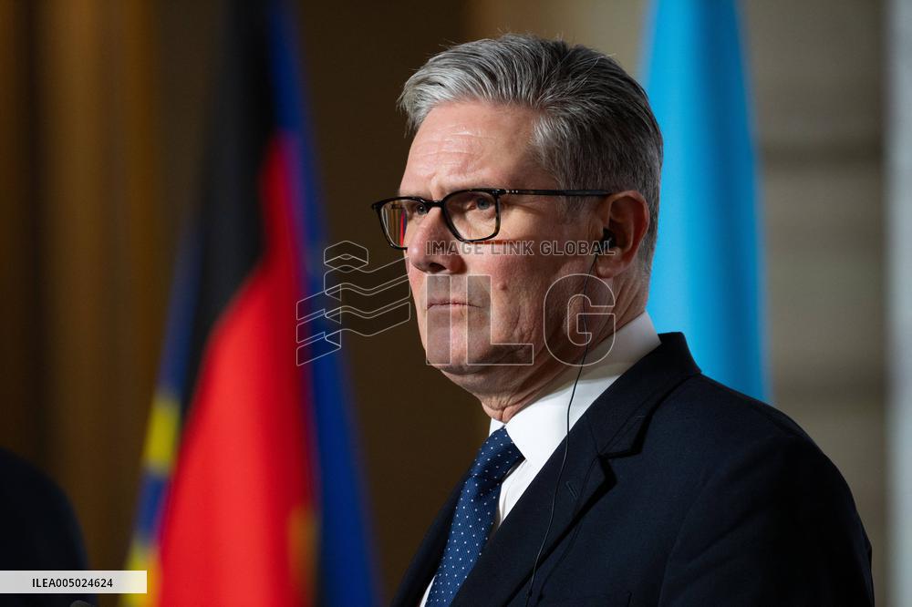 Coalition Of The Willing Summit Conference - Paris