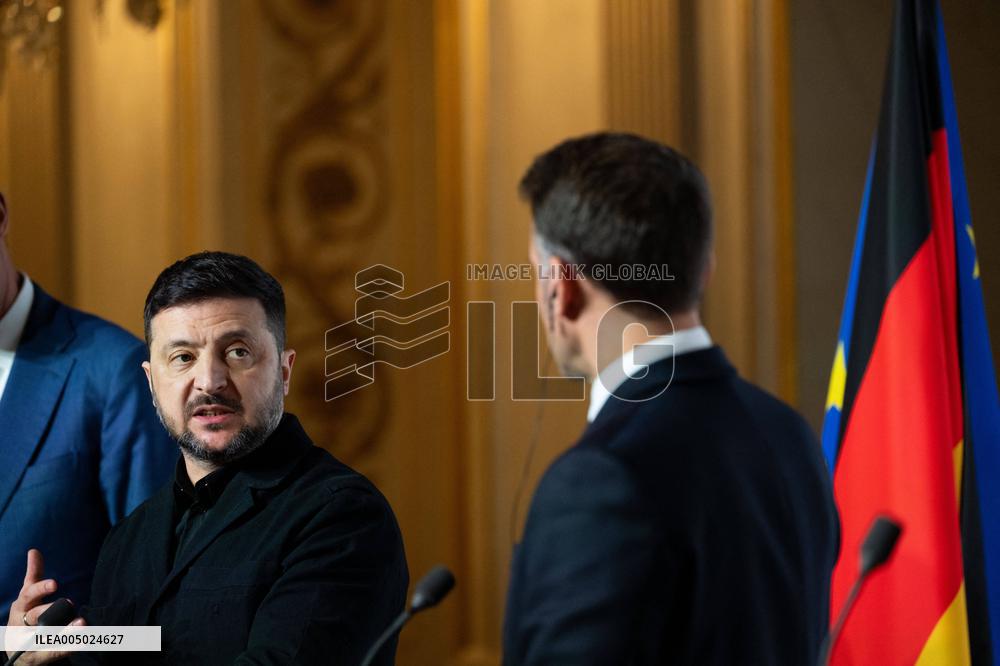 Coalition Of The Willing Summit Conference - Paris