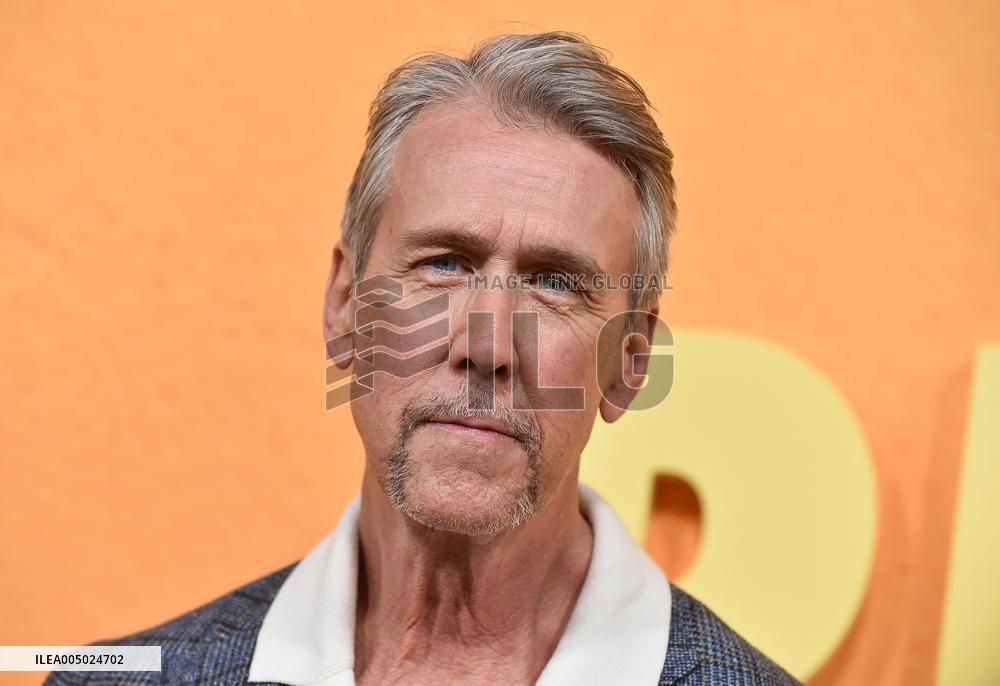 Netflix’s ‘People We Meet On Vacation’ Premiere