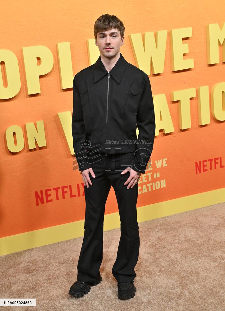 Netflix’s ‘People We Meet On Vacation’ Premiere