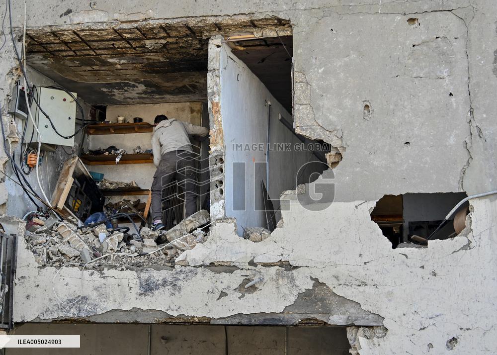 Israeli Strike Hits Sidon Lebanon