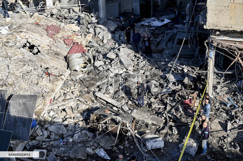 Israeli Strike Hits Sidon Lebanon