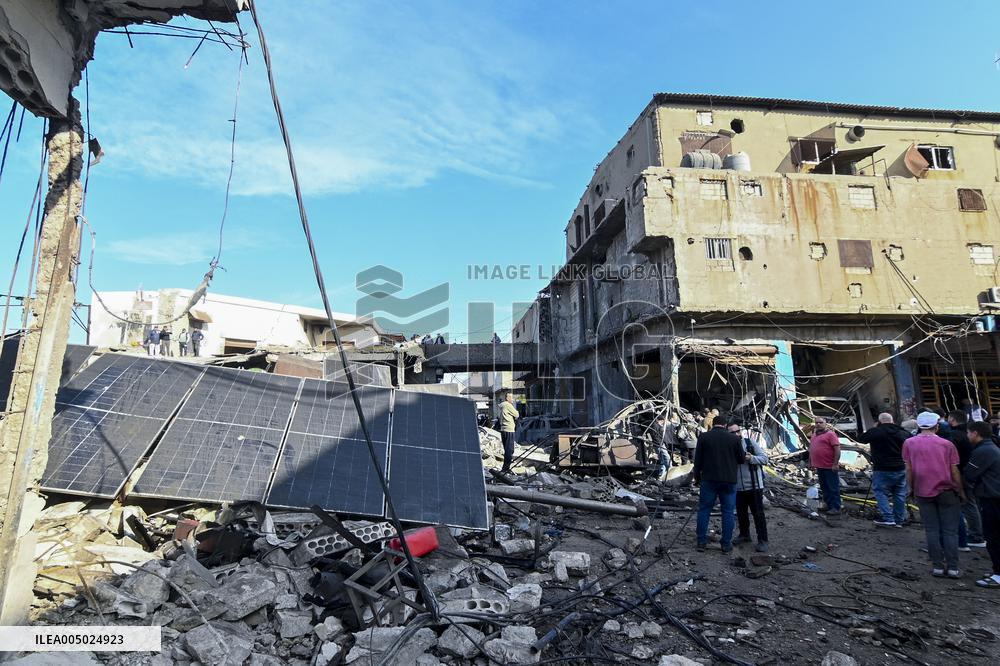 Israeli Strike Hits Sidon Lebanon