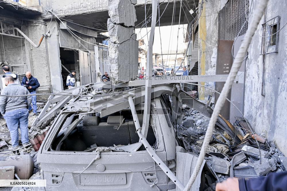 Israeli Strike Hits Sidon Lebanon