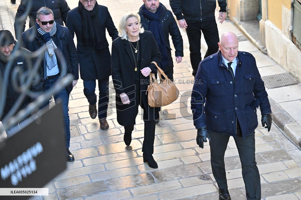 Marine Le Pen At Brigitte Bardot Funeral - Saint-Tropez