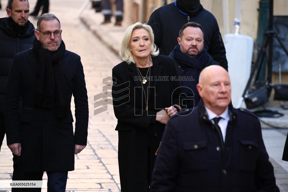 Marine Le Pen At Brigitte Bardot Funeral - Saint-Tropez