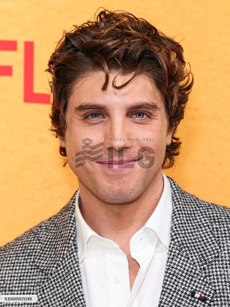 Netflix’s ‘People We Meet On Vacation’ Premiere