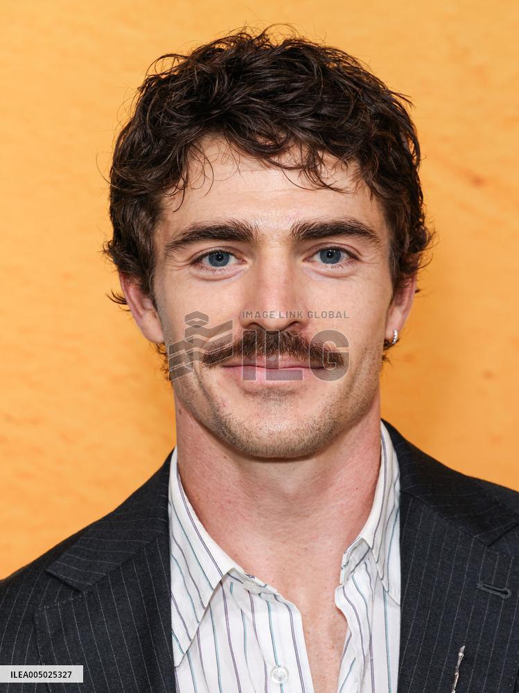 Netflix’s ‘People We Meet On Vacation’ Premiere