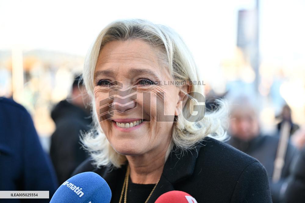 Marine Le Pen At Brigitte Bardot Funeral - Saint-Tropez