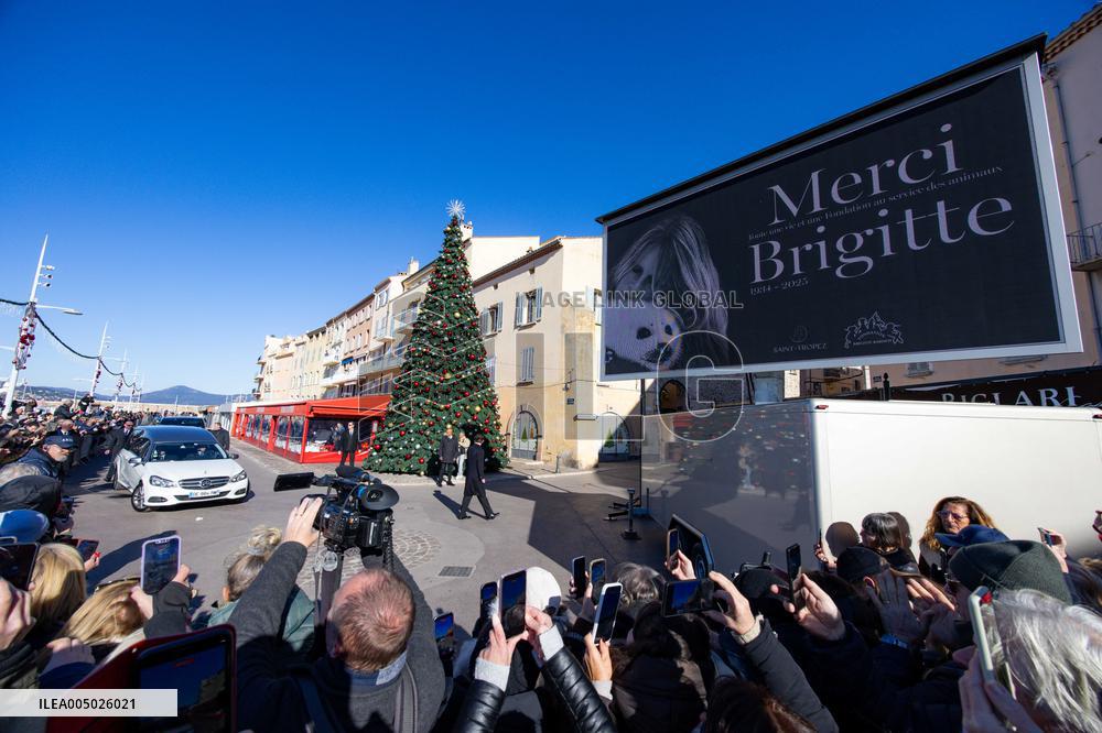 Brigitte Bardot Funeral - Saint-Tropez