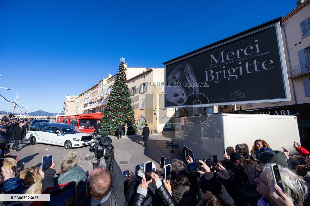 Brigitte Bardot Funeral - Saint-Tropez