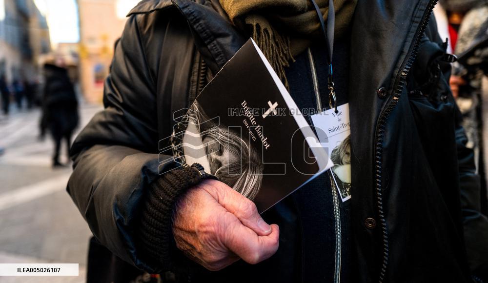 Brigitte Bardot Funeral - Saint-Tropez