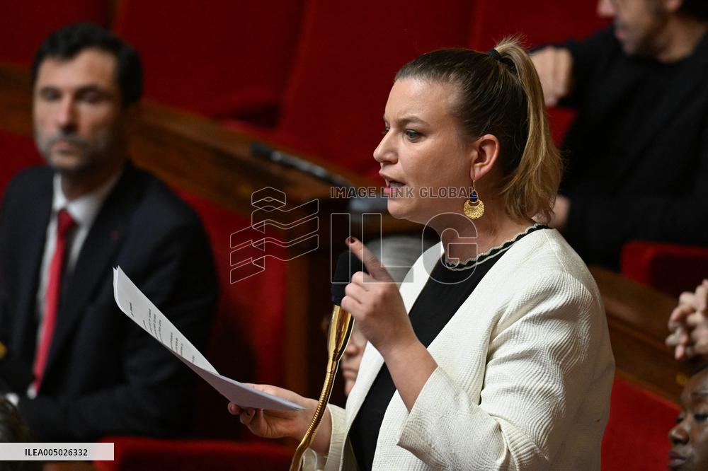 Session of Questions to The Government - Paris
