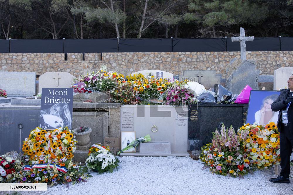 Brigitte Bardot's Grave at The Marine Cemetery - Saint-Tropez