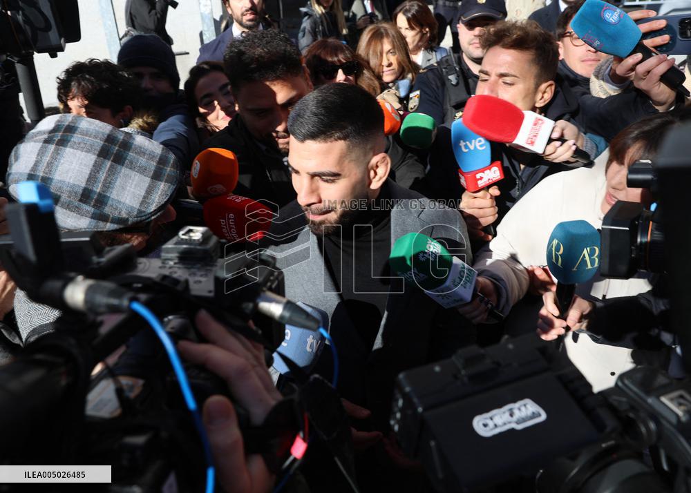 Ilia Topuria and His Ex-Wife in Court - Spain