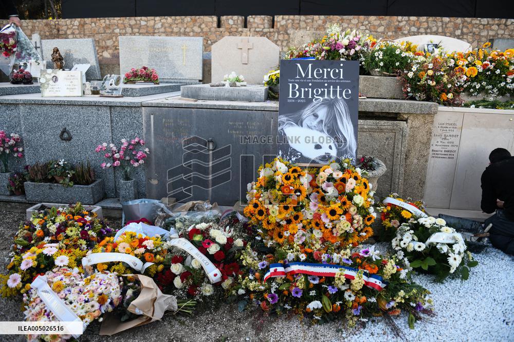 Brigitte Bardot's Grave at The Marine Cemetery - Saint-Tropez