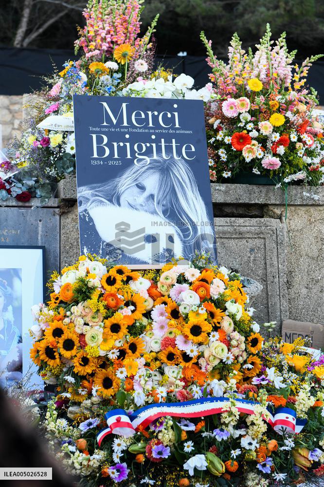 Brigitte Bardot's Grave at The Marine Cemetery - Saint-Tropez