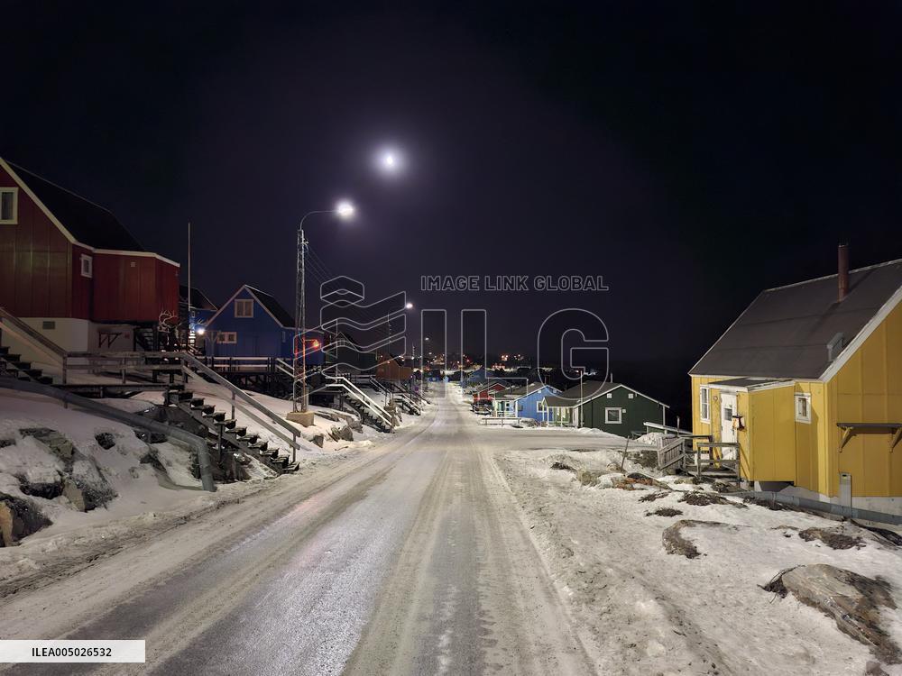 Trump Weighs Options to Acquire Greenland Including Using Force