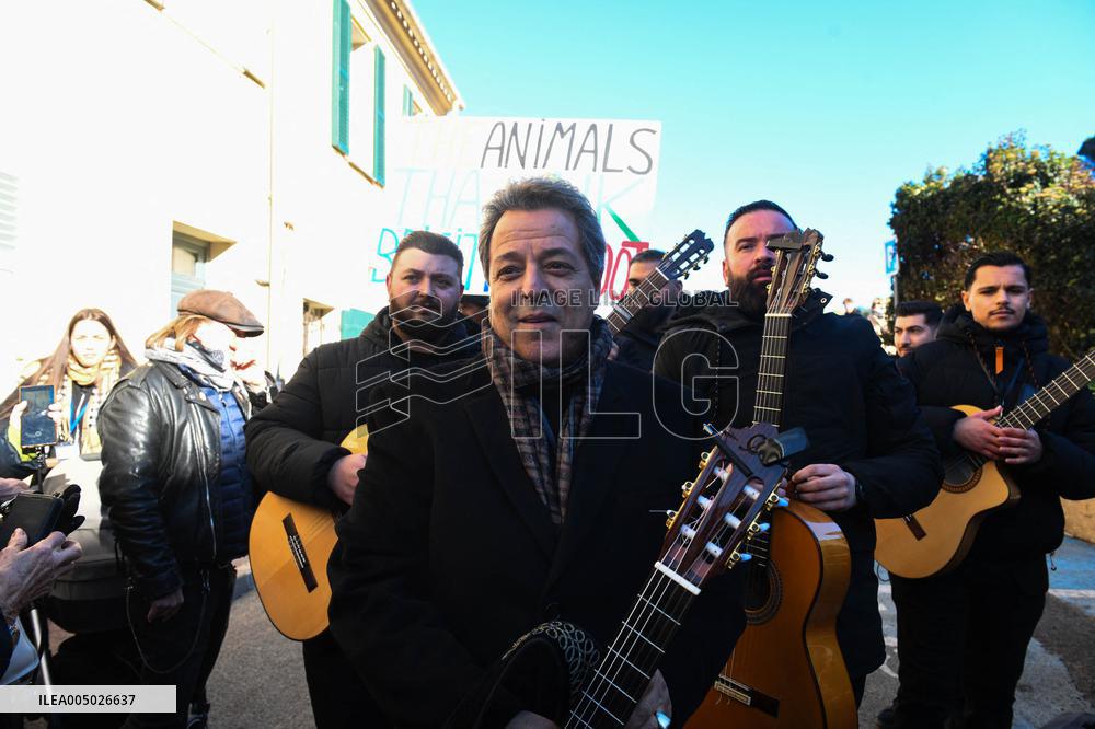 Public Tribute to Brigitte Bardot at The Pre Des Pecheurs - Saint-Tropez