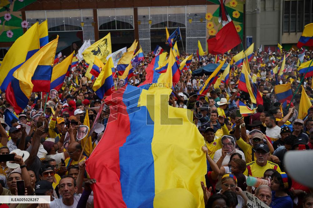 Colombian President Petro Rally to Defend National Sovereignty