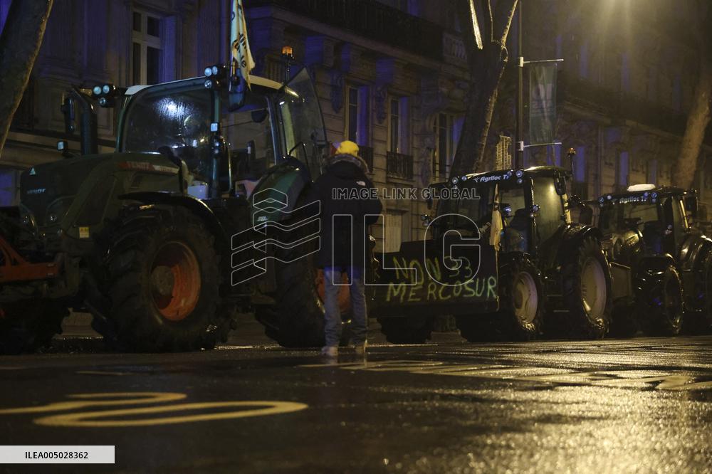 Several Dozen Farmers From The Coordination Rurale Arriving In Paris