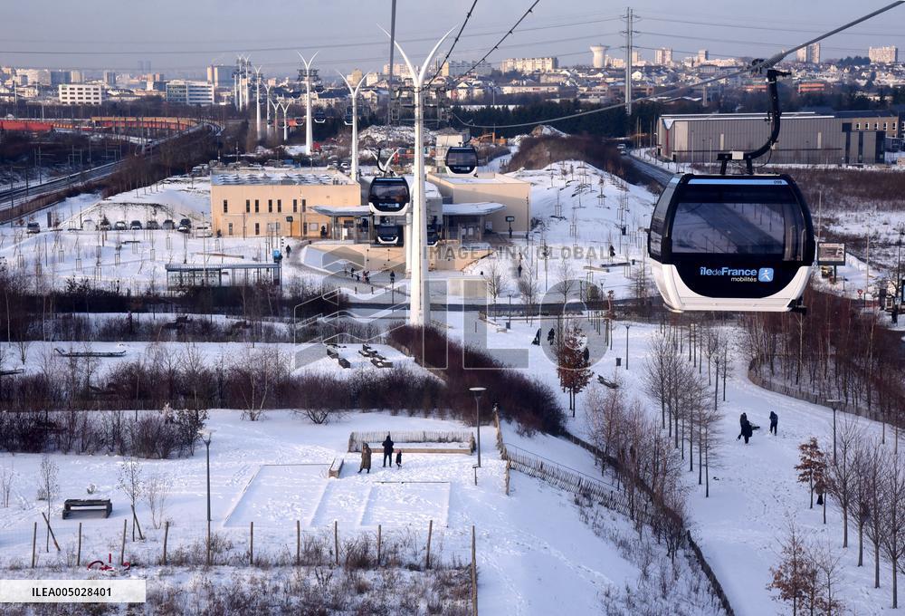 CAbale Car Illustration - Creteil