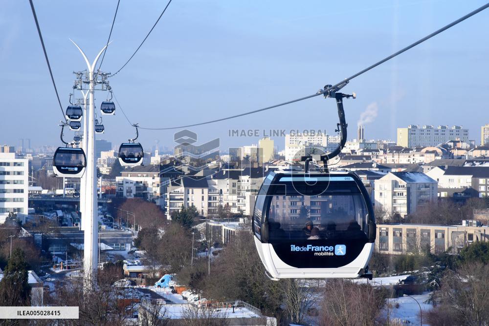 CAbale Car Illustration - Creteil