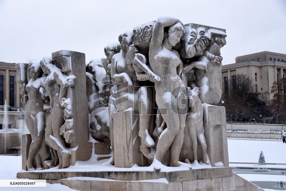 Paris Under The Snow - Eiffel Tower