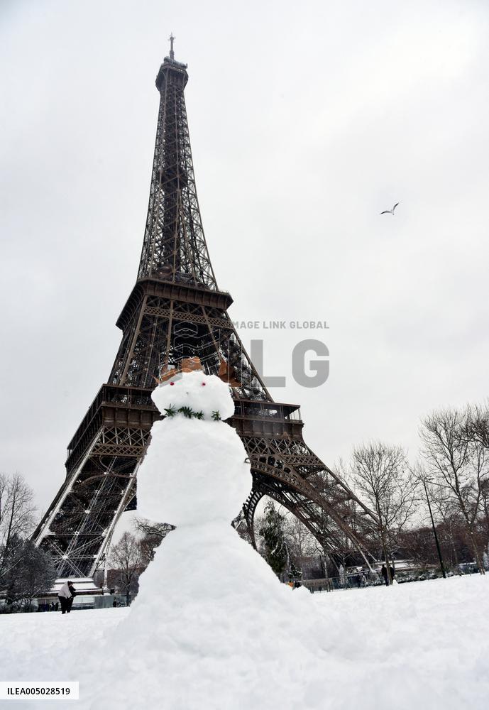 Paris Under The Snow - Eiffel Tower