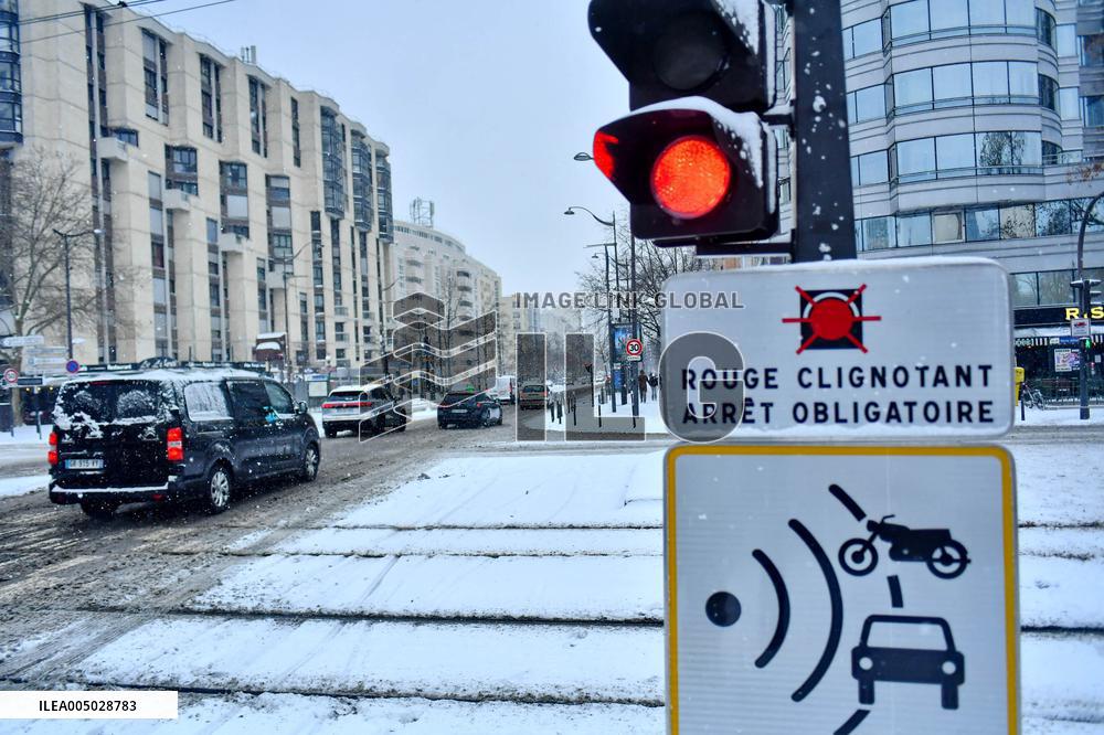 Paris Under The Snow - Paris