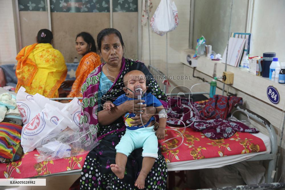 Pneumonia Patients Rise During The Winter Season - Dhaka