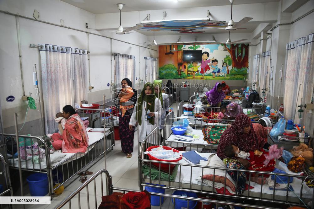 Pneumonia Patients Rise During The Winter Season - Dhaka