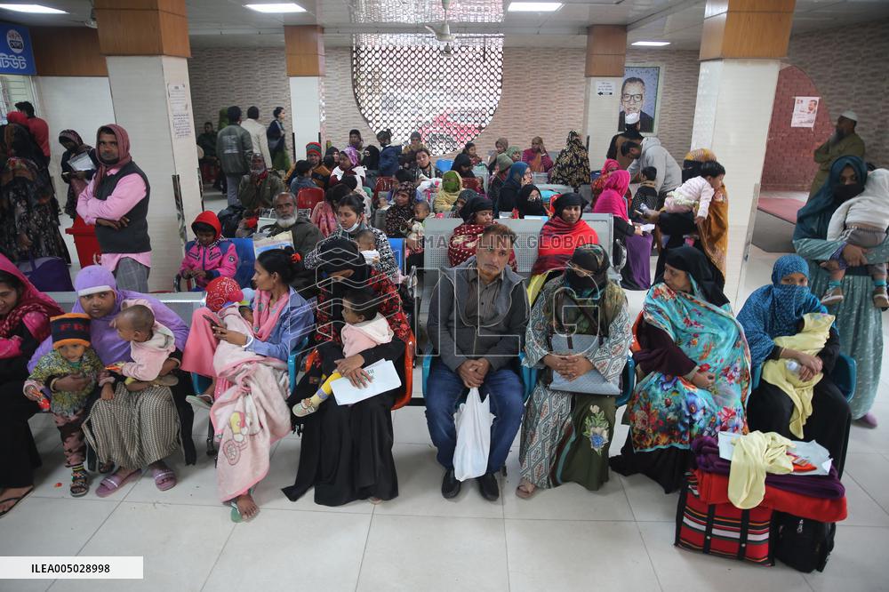 Pneumonia Patients Rise During The Winter Season - Dhaka