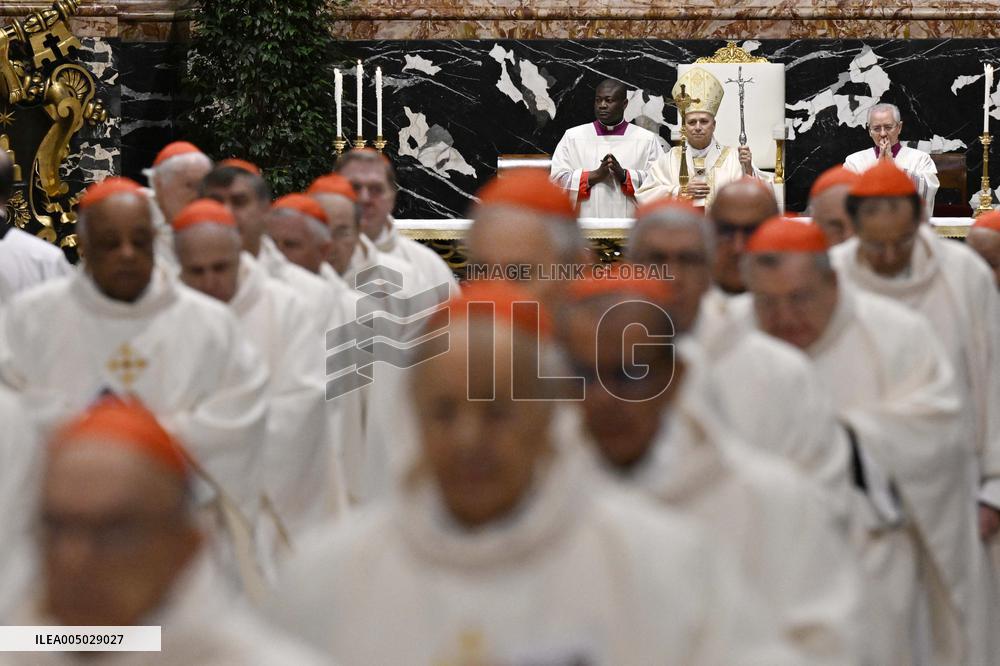 Pope Leo XIV Leads Mass During The Extraordinary Consistory - Vatican
