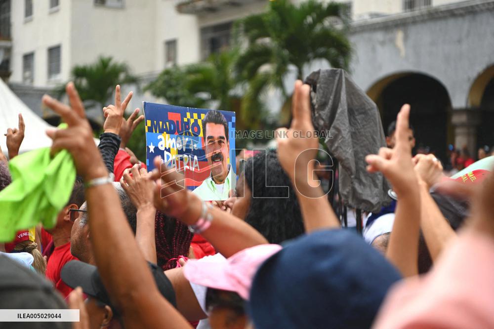 Rally in Support of President Maduro - Caracas