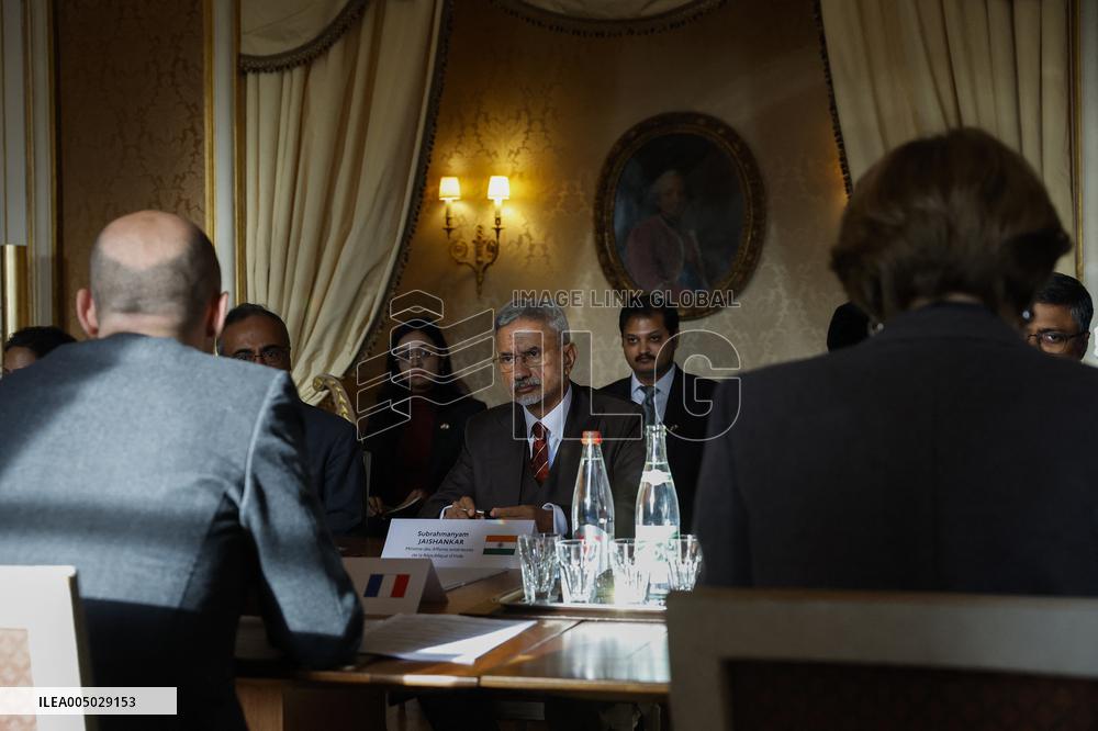 Weimar Triangle and Indian Foreign Ministers Meet in Paris