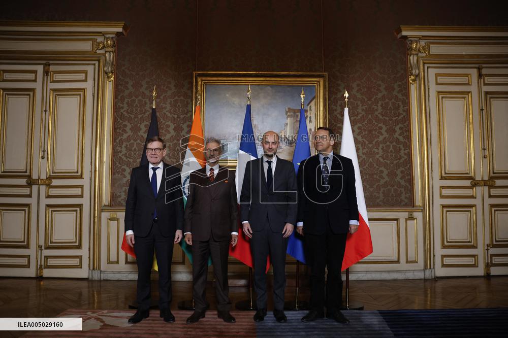 Weimar Triangle and Indian Foreign Ministers Meet in Paris