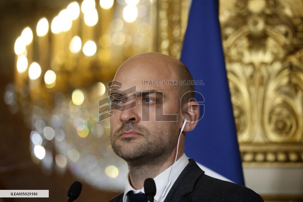 Weimar Triangle and Indian Foreign Ministers Meet in Paris