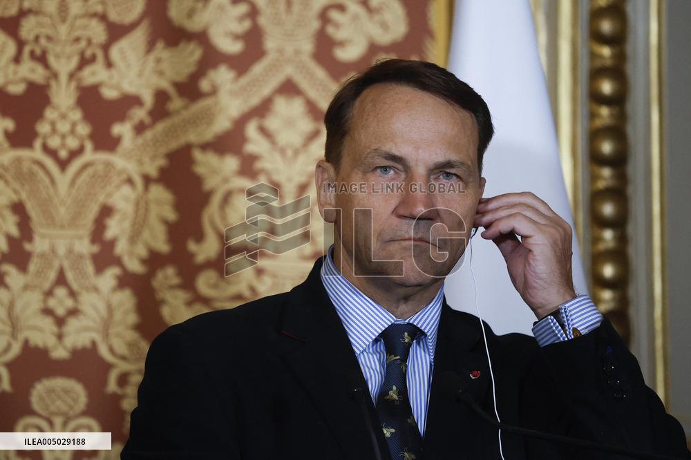 Weimar Triangle and Indian Foreign Ministers Meet in Paris