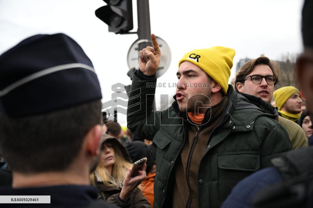 Farmers Protest In Front Of The National Assembly - Paris