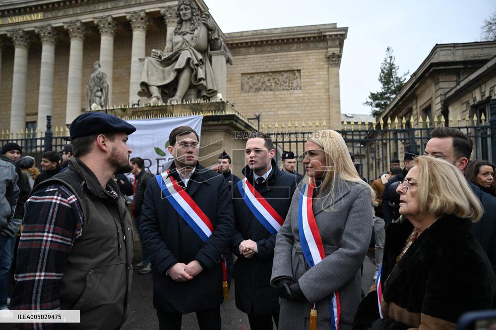 Farmers Protest In Front Of The National Assembly - Paris