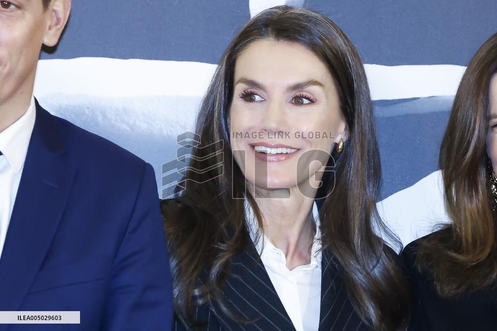 Queen Letizia Presides Over International Journalism Awards - Madrid