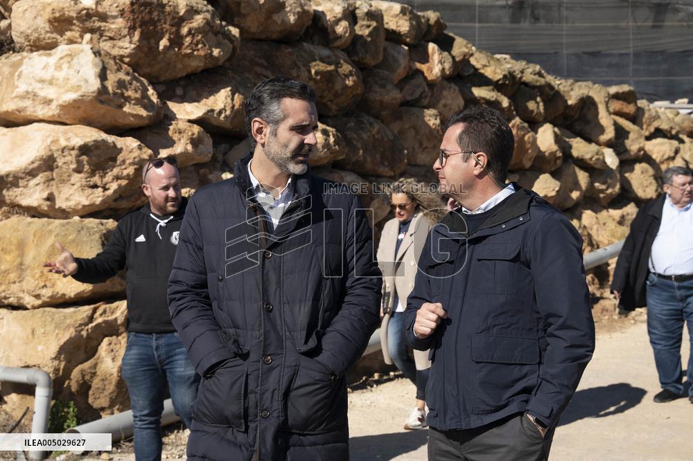 Pacheco Visits Farm Affected By 2024 DANA - Spain